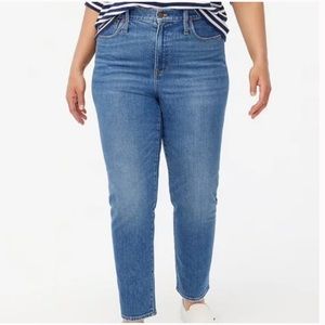 J Crew Medium Wash Essential Straight Denim Jeans